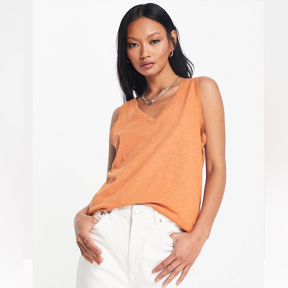 (#9)MADEWELL V-Neck Tank Top